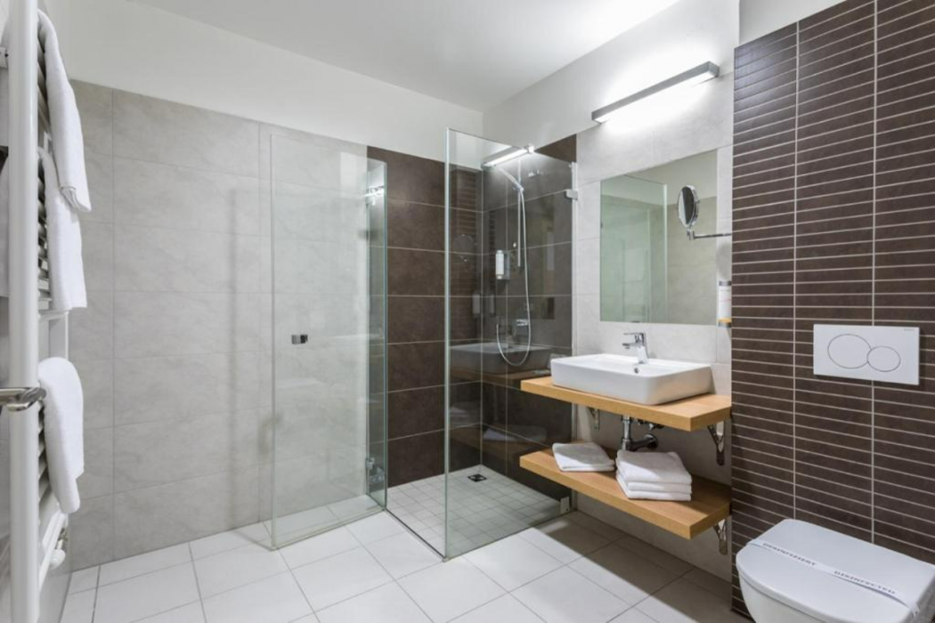 Sareza Hotel 4/48