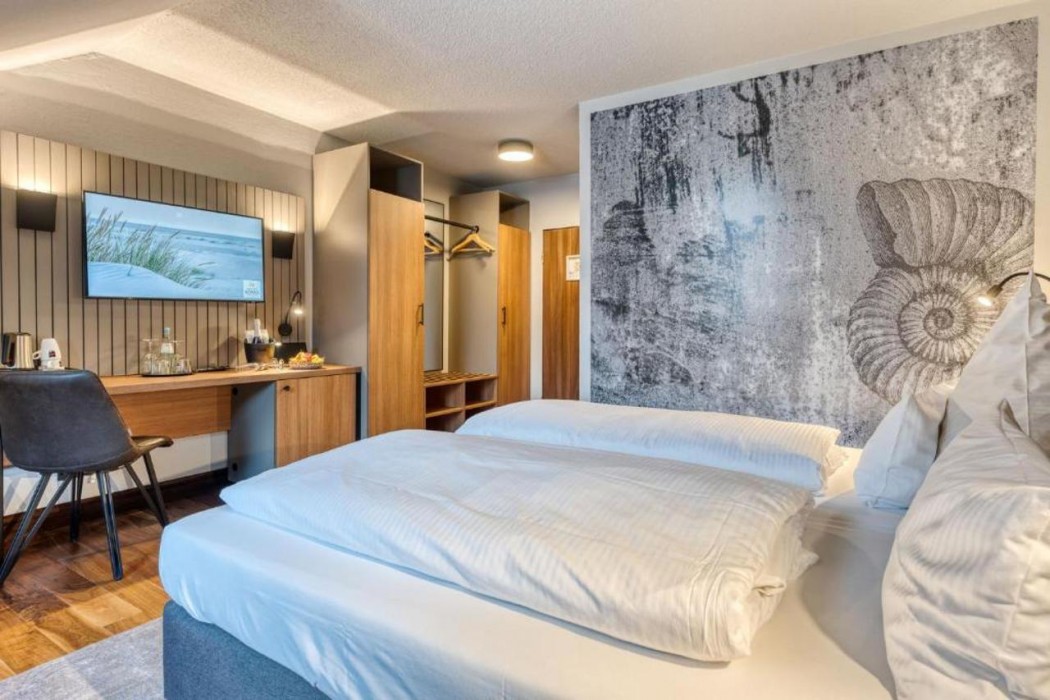 Inselhotel Konig 7/57