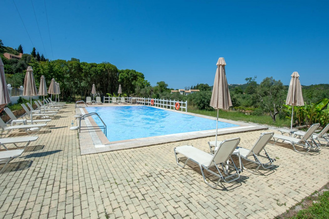 Vassilis Paradise Garden 46/67