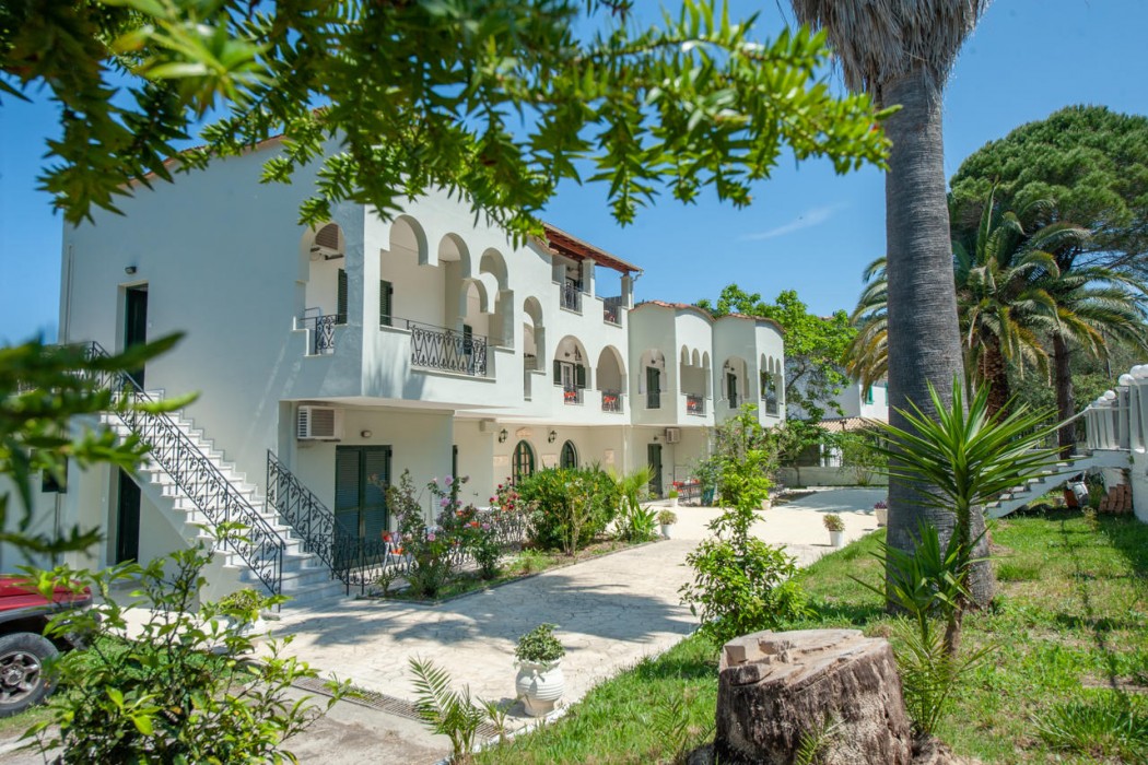 Vassilis Paradise Garden photo4