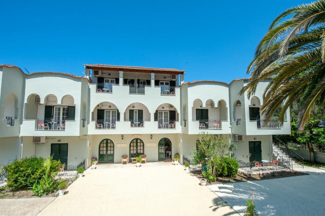 Vassilis Paradise Garden photo3