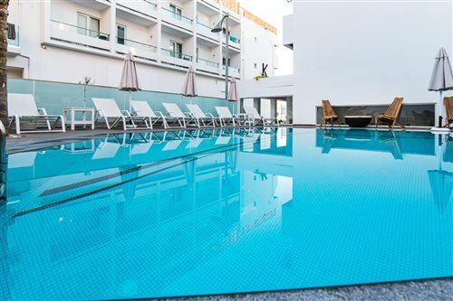 Kahlua Sea View Suites 35/67