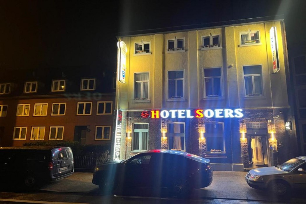 Soers Hotel 1/64