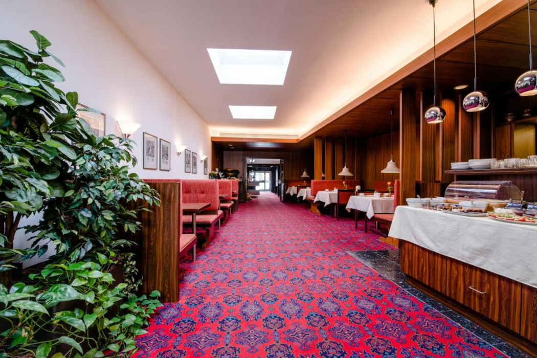 Goldener Hirsch Hotel 19/50