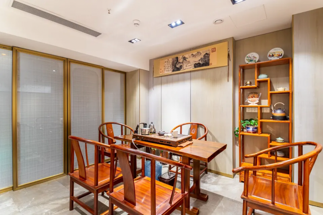 Echarm Hotel (Guangzhou Huashi Metro Station) 24/33