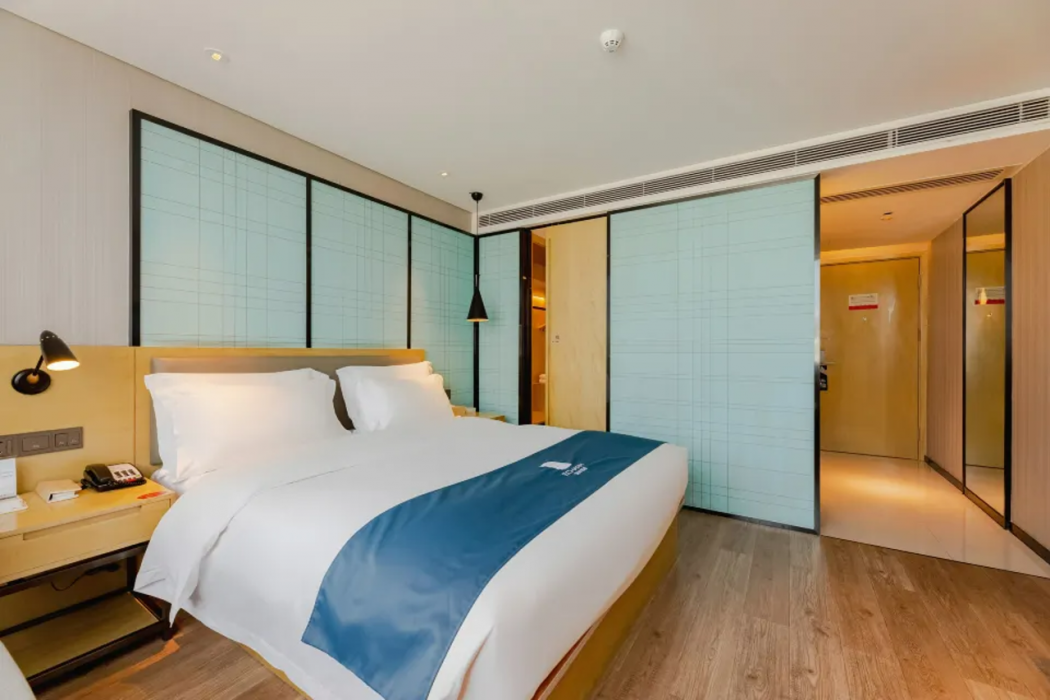 Echarm Hotel (Qingxiu Mountain Store) 2/8