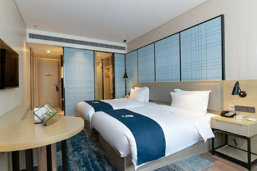 Echarm Hotel (Qingxiu Mountain Store) 5/8