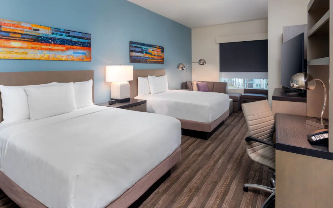 Hyatt House Orlando Airport 17/81
