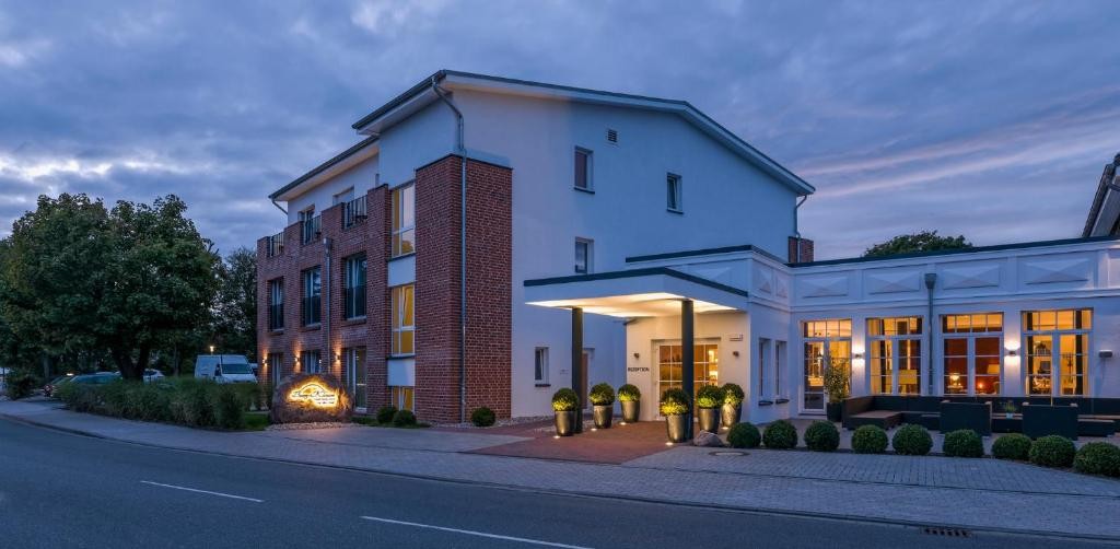 Hotel Restaurant Burg-Klause 3/62
