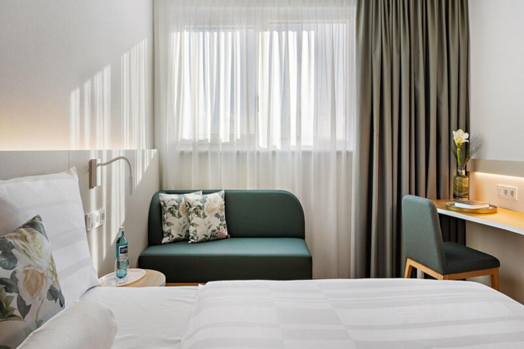Hey Lou Hotel Karlsruhe Messe 22/60