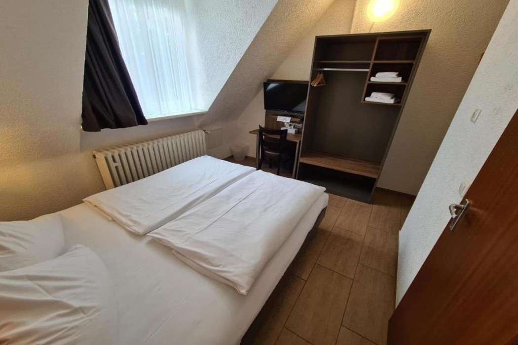 Frohnhauser Hof Hotel 8/42