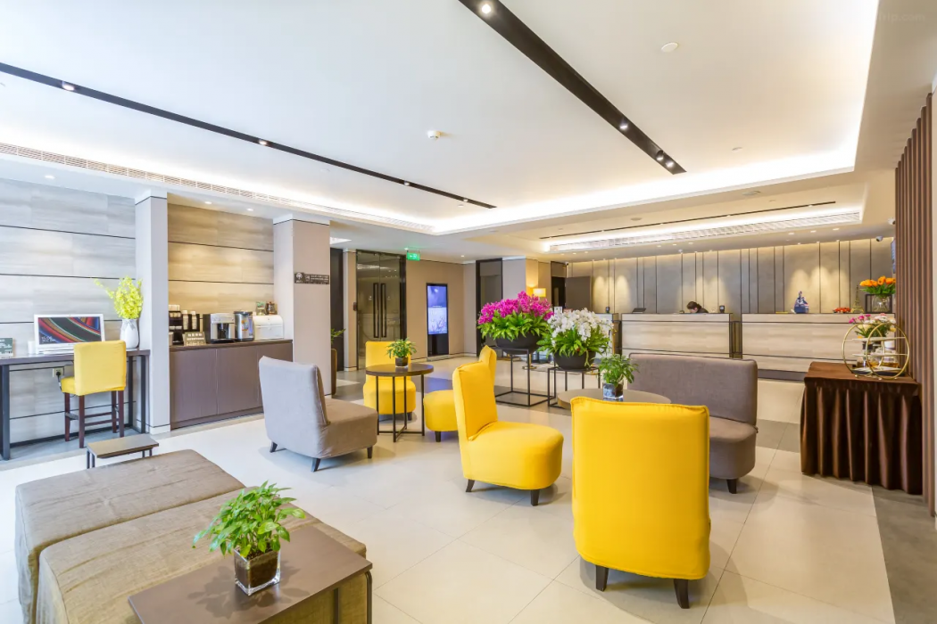 Lobby at Homeinn Plus (Beijing Guomao), BEIJING