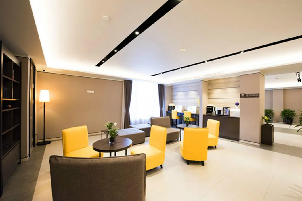 Lobby at Homeinn Plus (Beijing Guomao), BEIJING