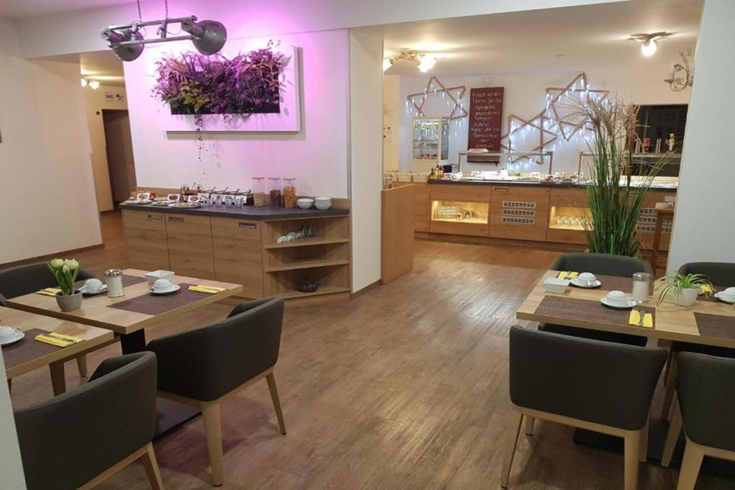 Hotel PrimaVera parco 24/58