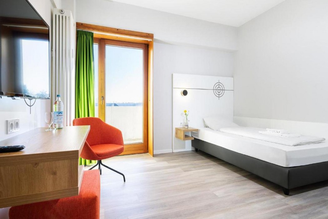 HOTEL OLYMPIA SCHIESSANLAG 9/38