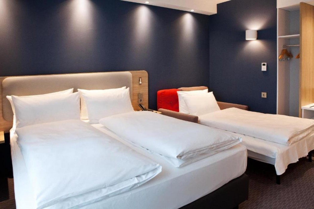 Holiday Inn Express Furth, an IHG Hotel 15/59