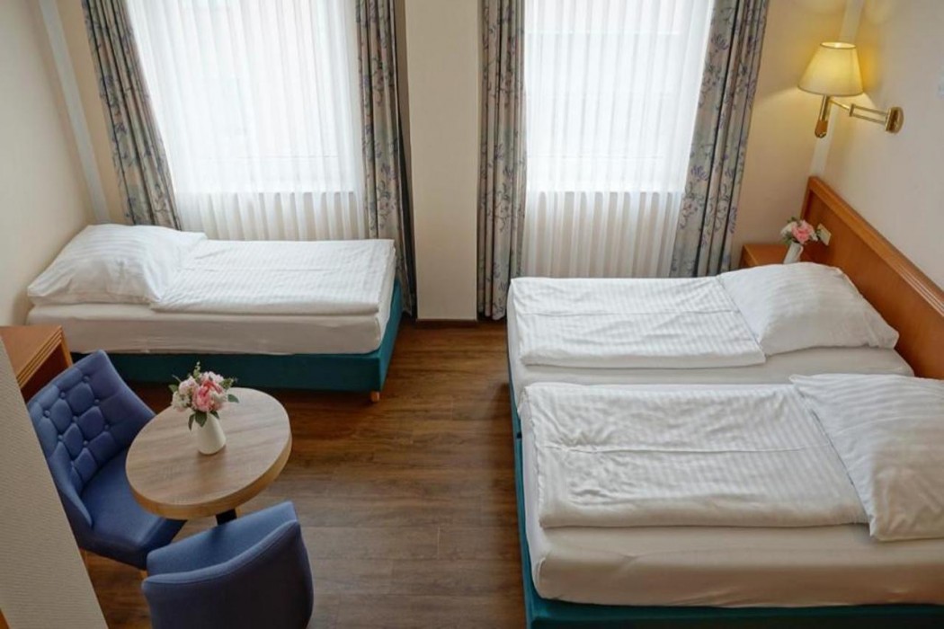 Hotel Opal 15/60