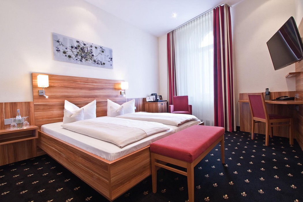 Hotel Panorama Heidelberg 11/45