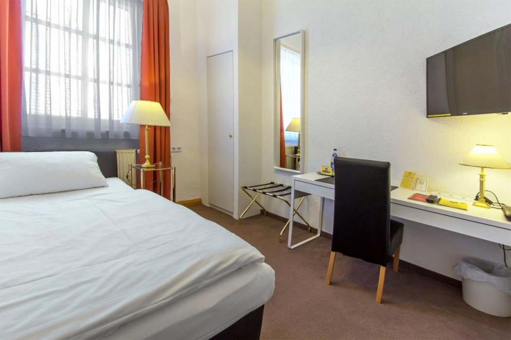 Hotel Adler 10/57
