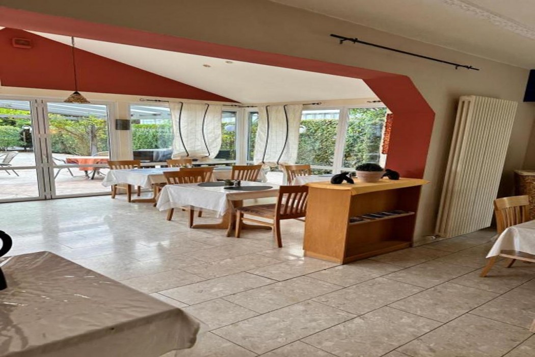 Hotel Rosengarten 35/64