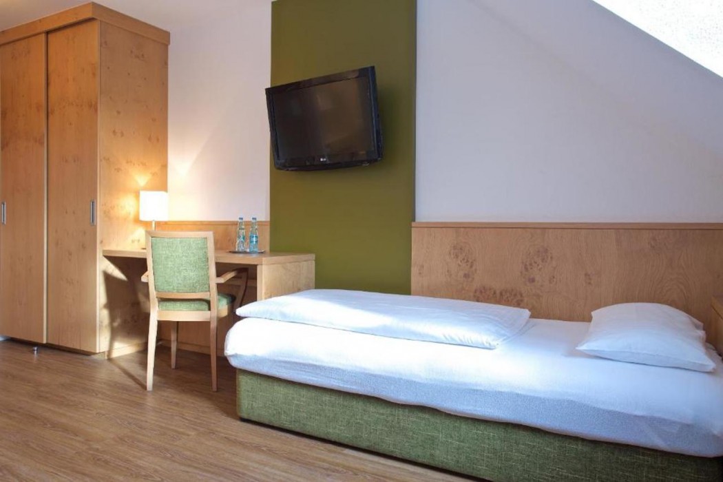 Hotel Gasthof zur Muhle 14/66