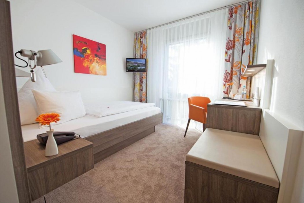 GenoHotel 10/34