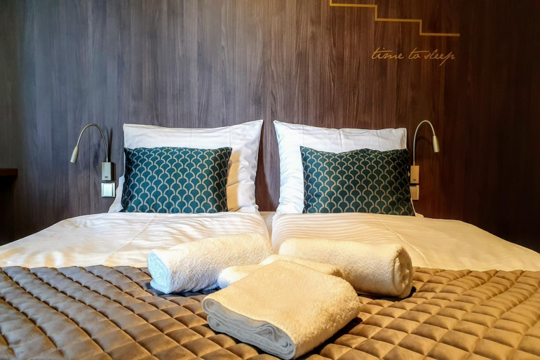 Hotel D1 15/64