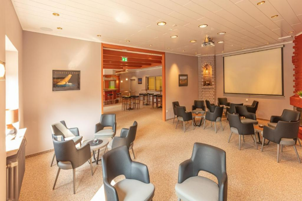 Sport und Tagungshotel De Poort 23/62