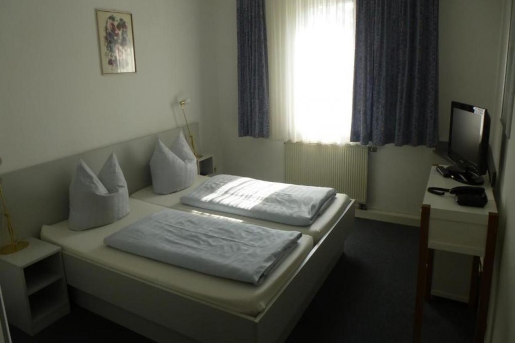 Hotel Krone 8/27