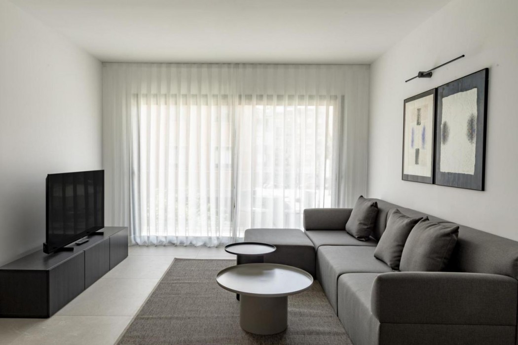 Europa Apartment 12/50