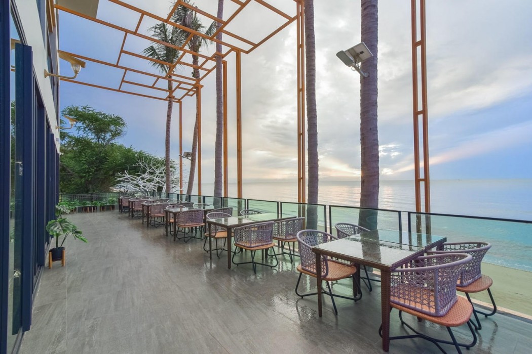 Eco Cozy Beachfront Resort Chaam 24/51