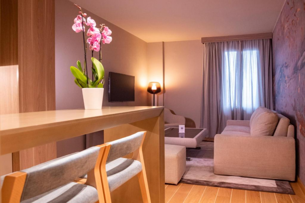 Miramare Suites 6/42