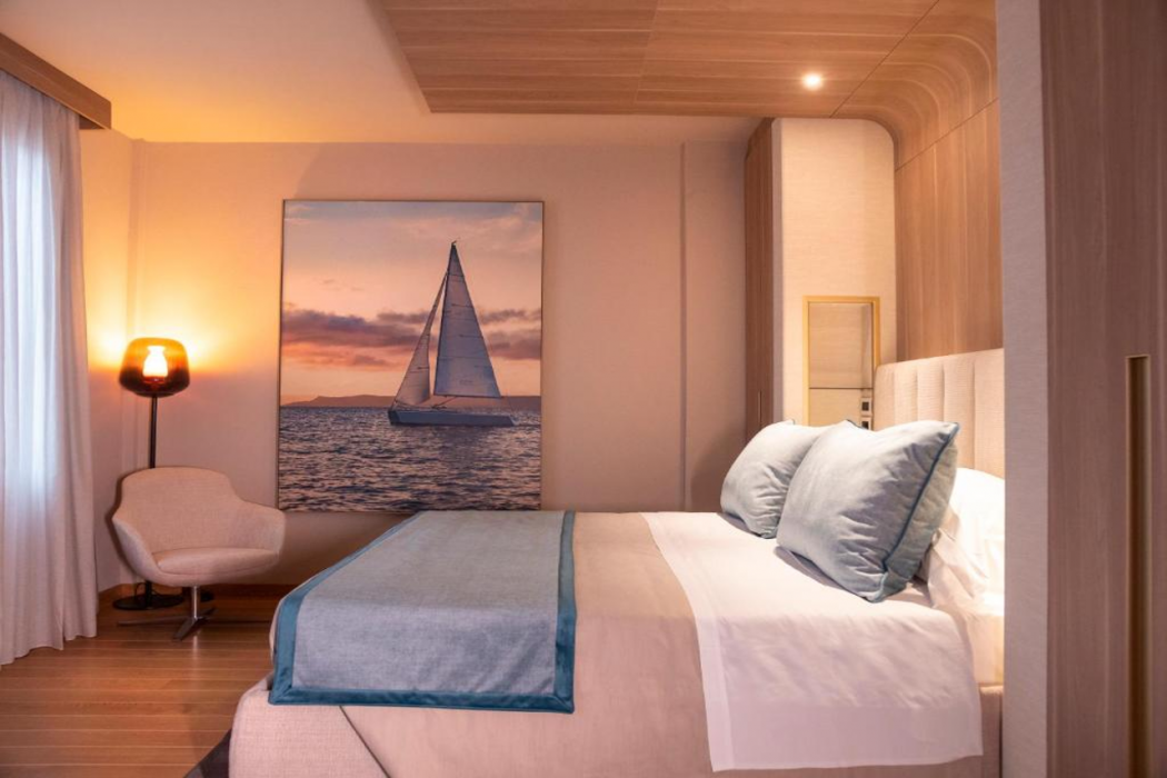 Room at Miramare Suites, SESTRI LEVANTE
