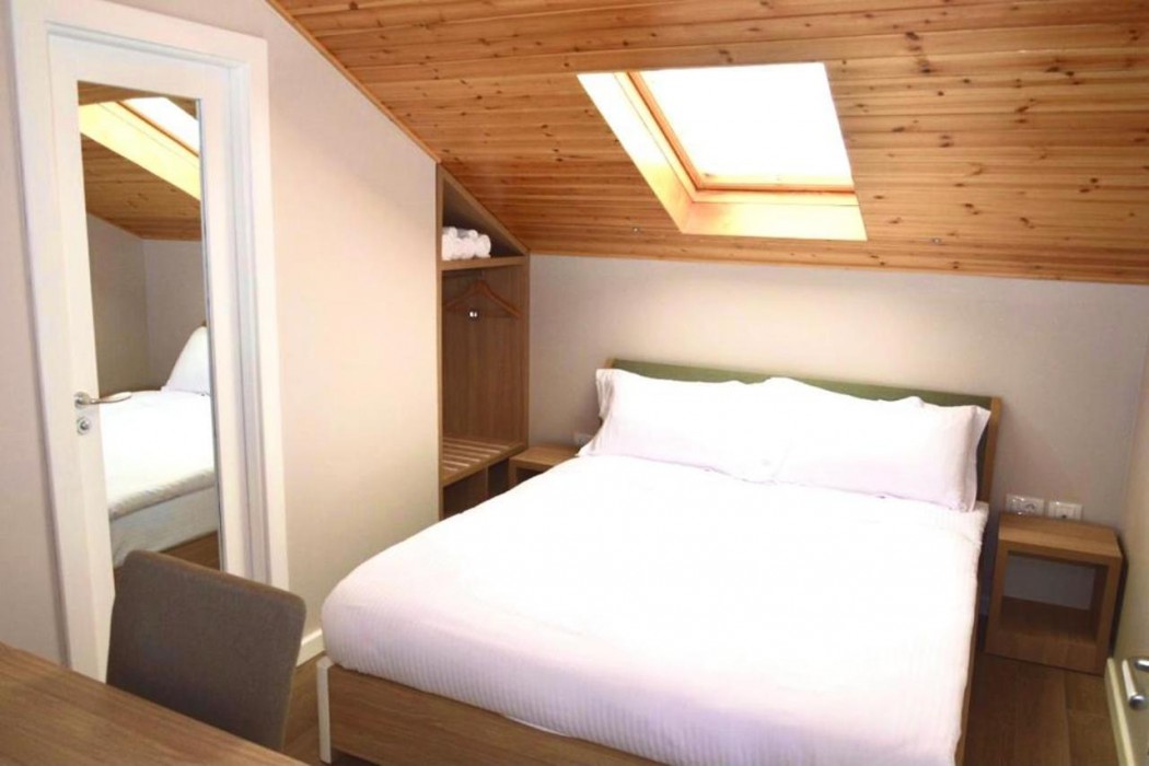 Alis Hotel 12/54