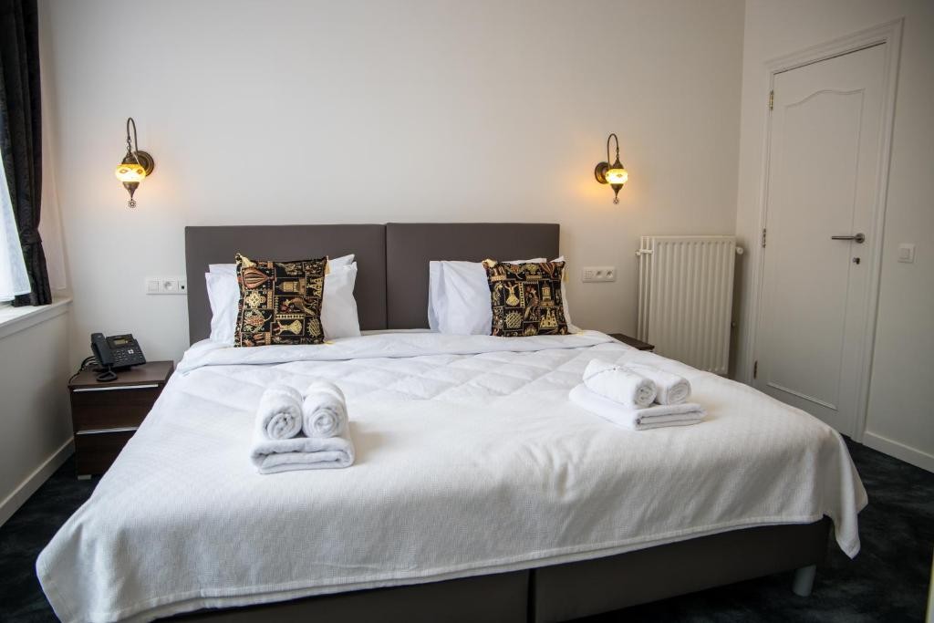 Hotel Guzy 15/68