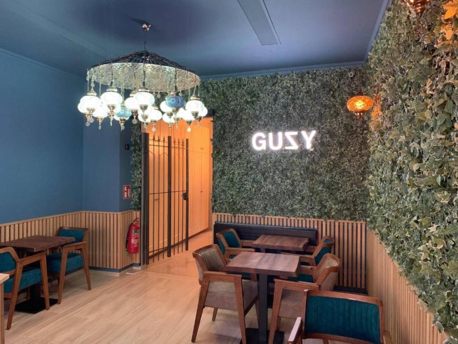 Hotel Guzy 36/68