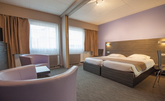 Ostend Hotel 24/88