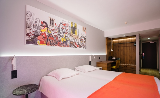 Ostend Hotel 18/88