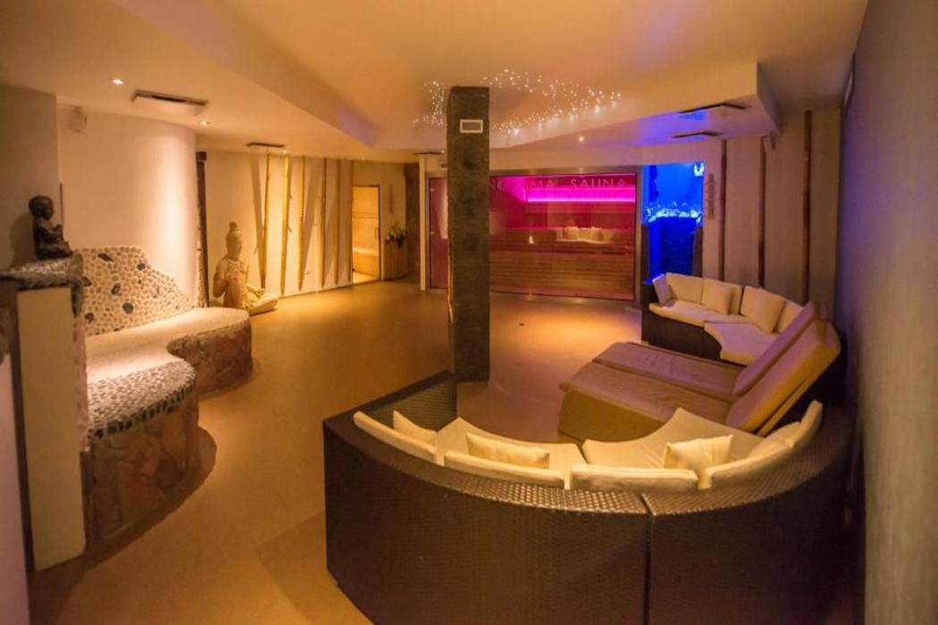 Hotel Royal Astrid 10/58