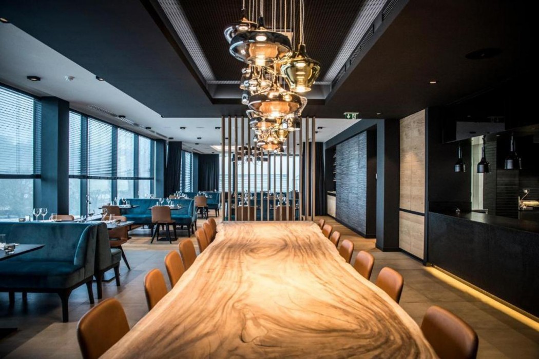 R hotel experiences 24/58