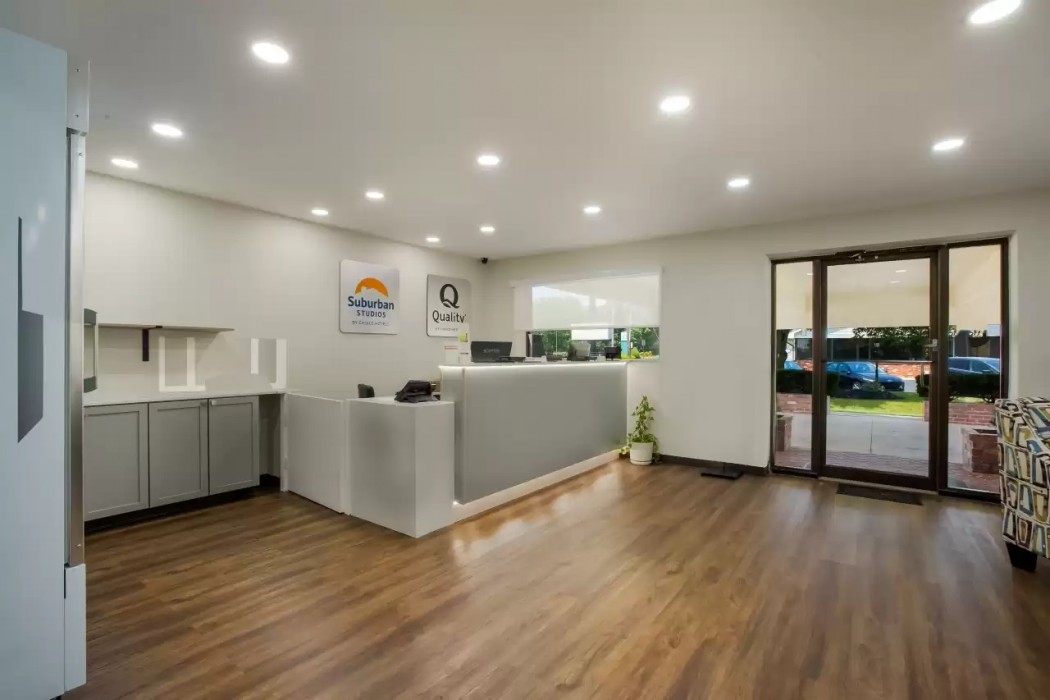 Suburban Studios Millville 4/34