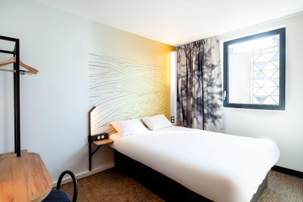 B&B HOTEL Cluses Sud 8/22