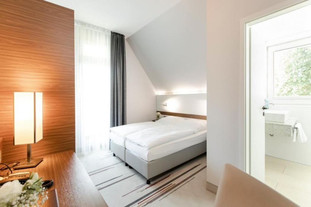 Seminar & Tagungshotel Grosse Ledder 12/48