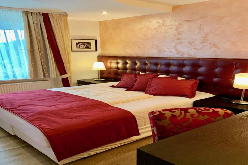 Boutique Hotel Goldene Henne 16/58