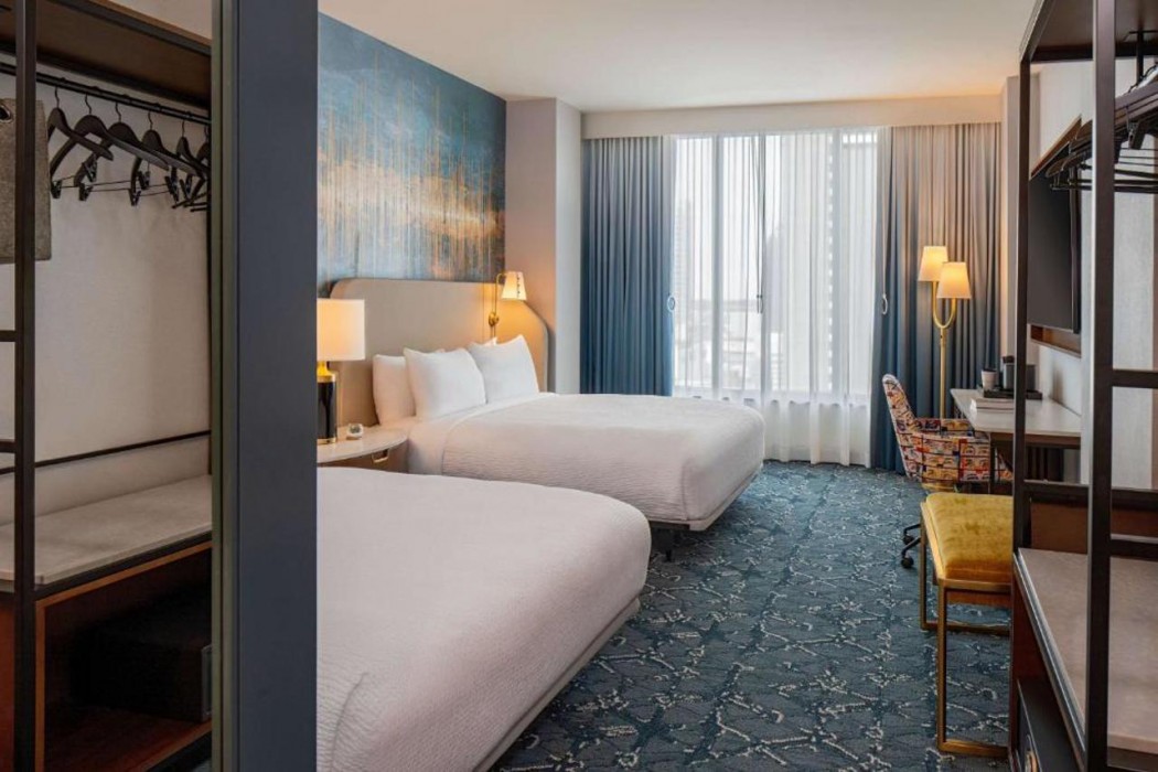 Tempo by Hilton Nashville Downtown 18/60