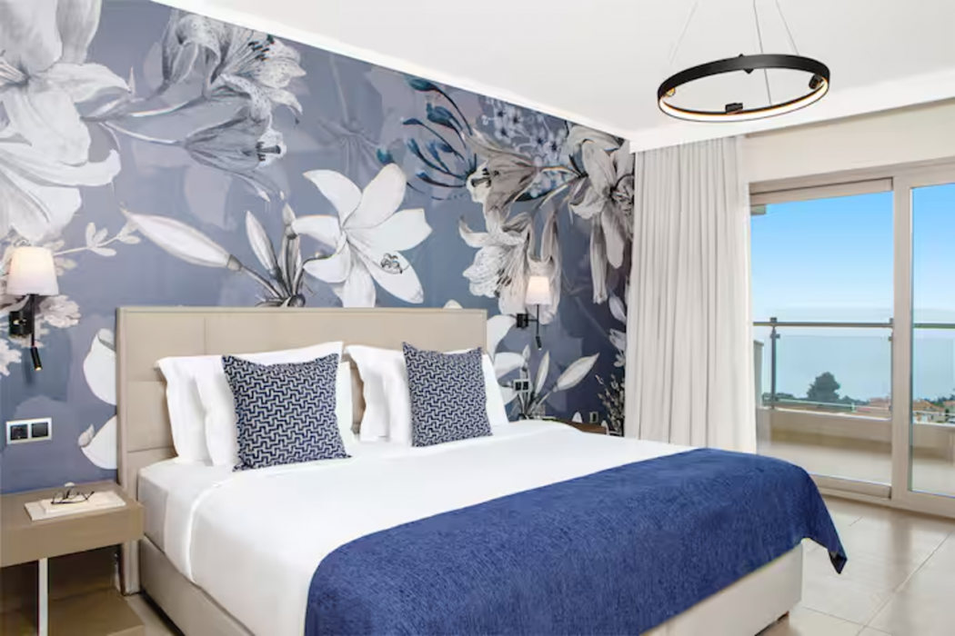 Zeus Eleva Ajul, a Registry Collection Hotel 26/83