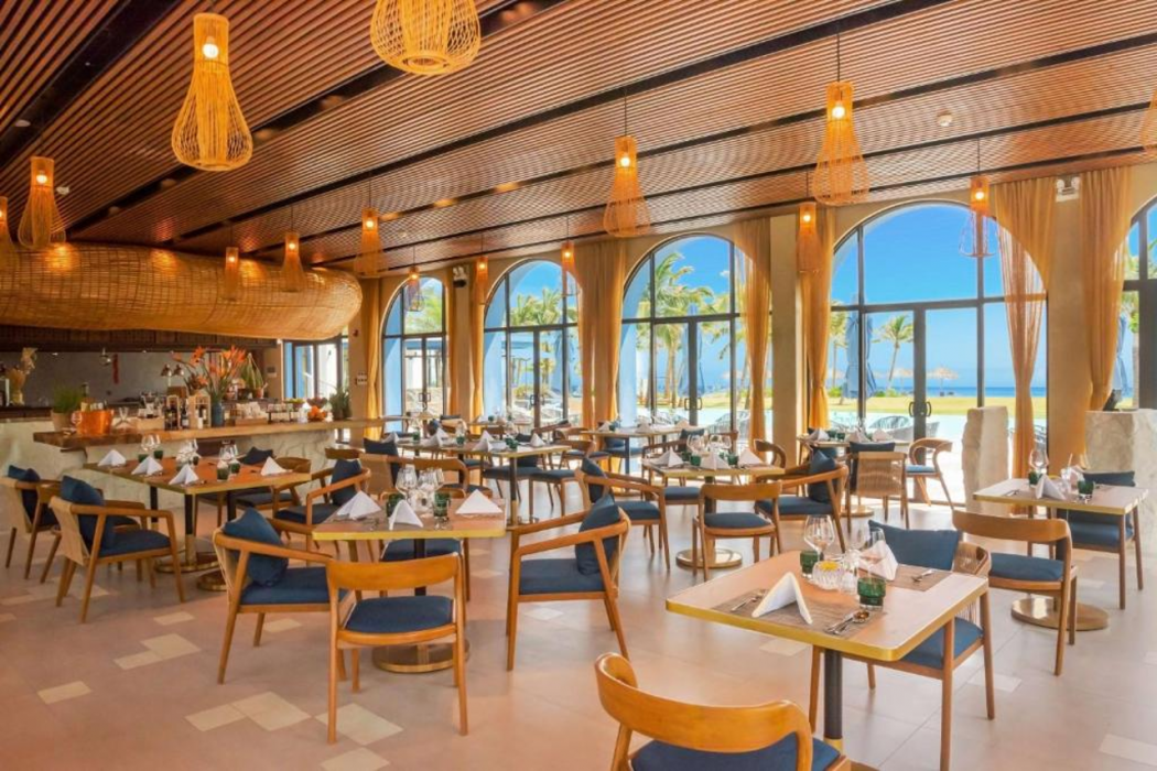Wyndham Royal Beachfront Resort & Spa Hoi An Danang 27/59