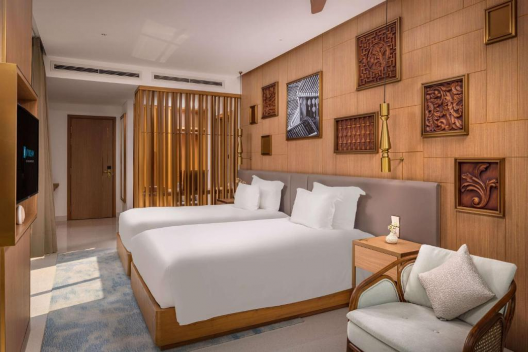 Wyndham Royal Beachfront Resort & Spa Hoi An Danang 12/59