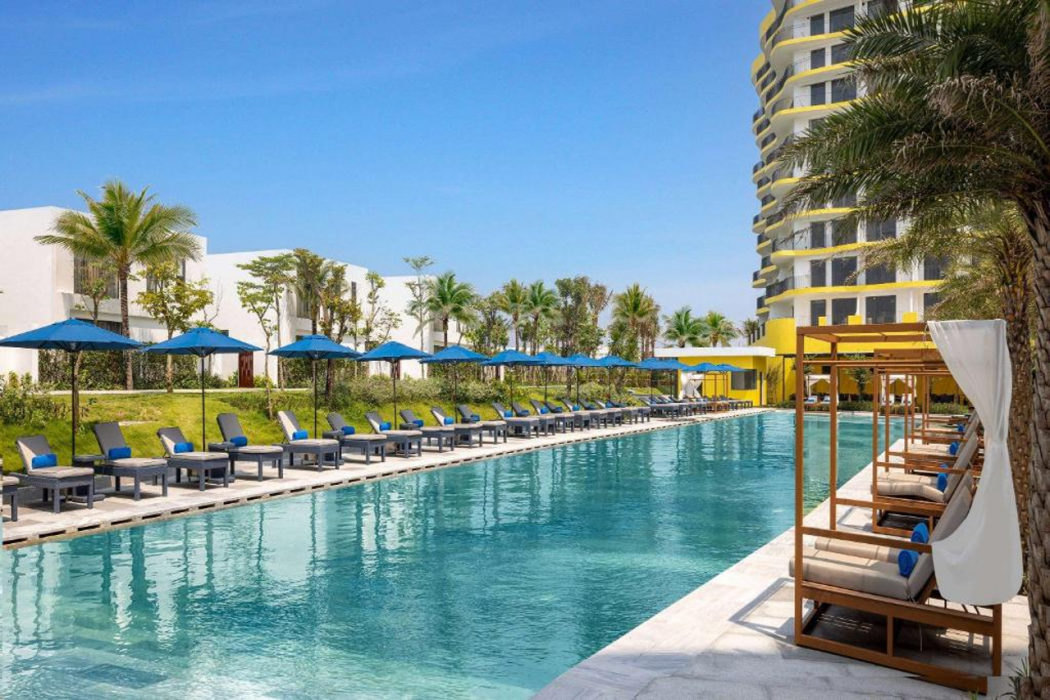 Wyndham Royal Beachfront Resort & Spa Hoi An Danang 28/59