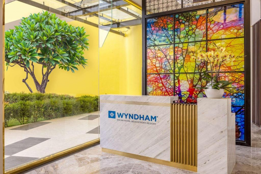 Wyndham Royal Beachfront Resort & Spa Hoi An Danang 8/59